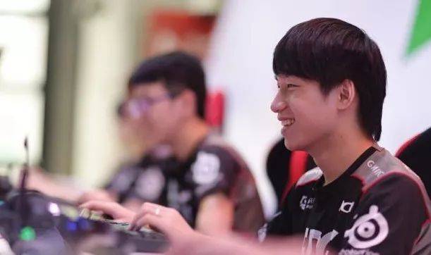 狼队英超15轮仅2分，创英格兰顶级联赛历史最差开局