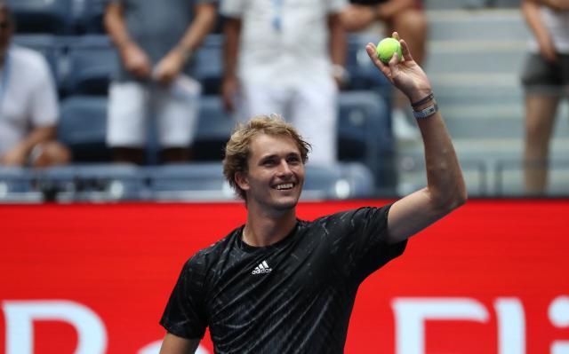 0-2！3-2！费内巴切女排夺冠瓦尔加斯MVP博斯科维奇24分难救主